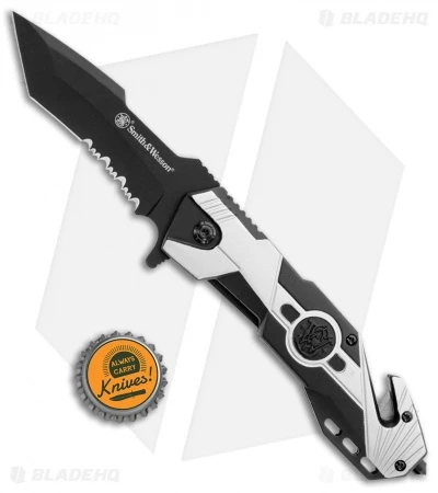 Smith & Wesson Liner Lock Knife Black/Silver Aluminum (3.50" Serr Black) 4 Smith & Wesson Liner Lock Knife Black/Silver Aluminum (3.50" Serr Black) - Image 2